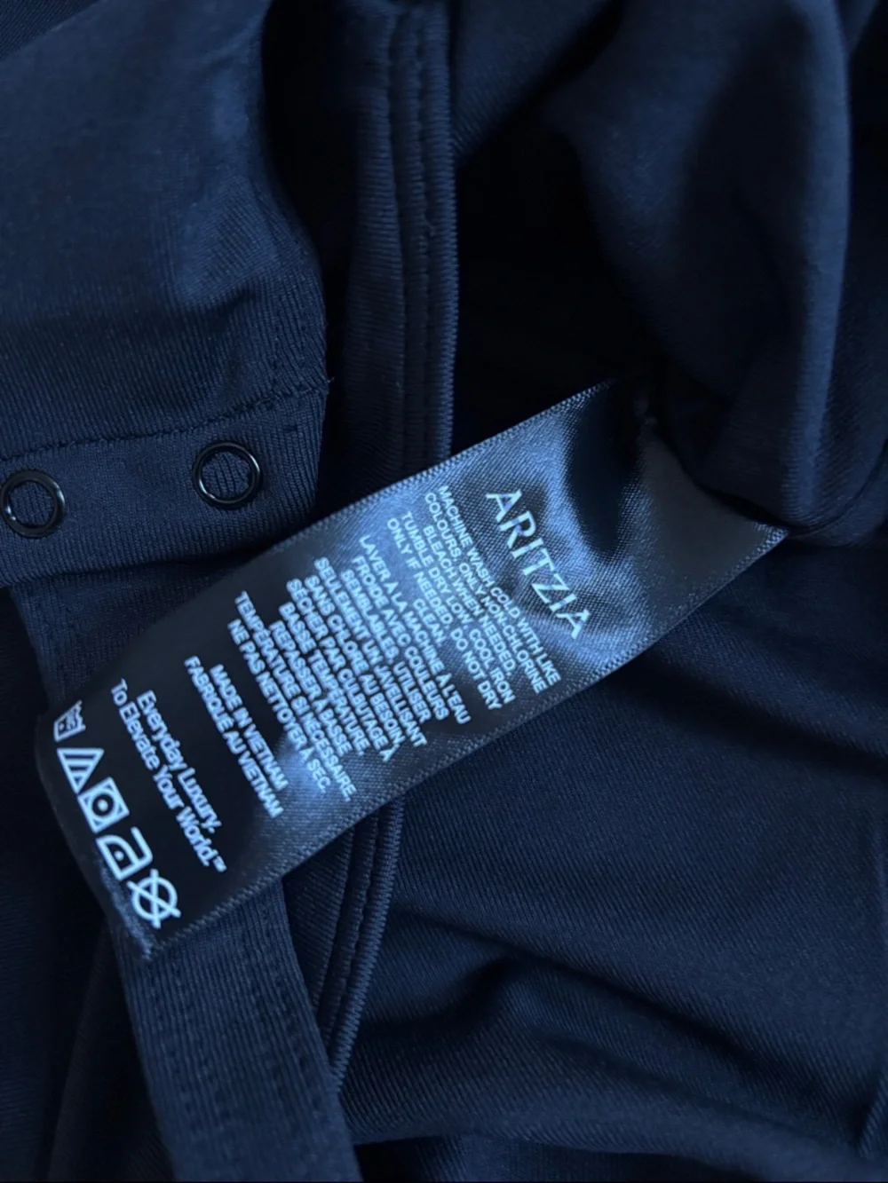Aritzia Black Short Sleeve Bodysuit, new without tags - Picture 4 of 5